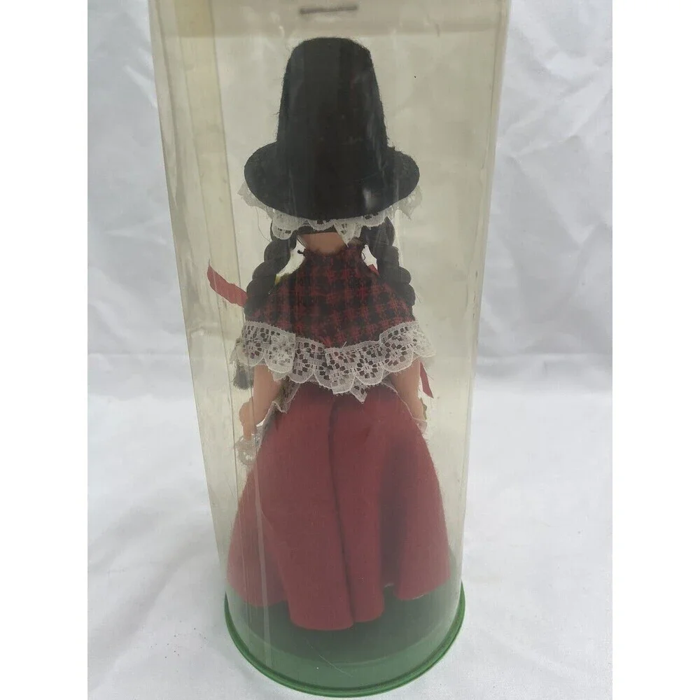 Vintage Welsh Doll Souvenir in traditional costume 8” From Wales Nerys RARE